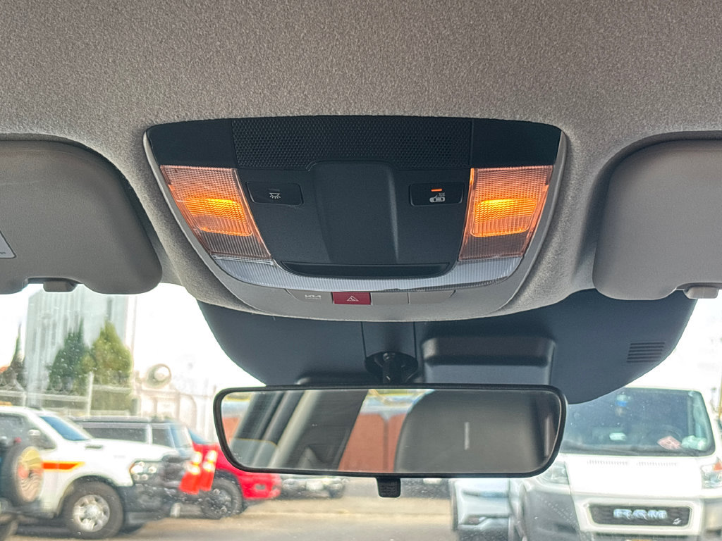 Used 2023 Kia Niro Wind FWD image 12
