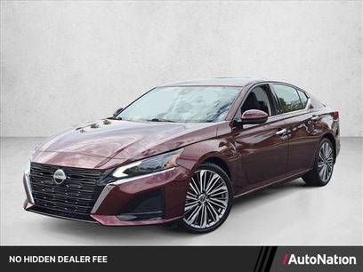 Used 2023 Nissan Altima 2.5 SL