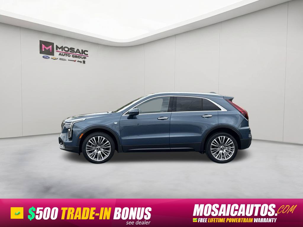 Used 2025 Cadillac XT4 Premium Luxury AWD/4WD image 4
