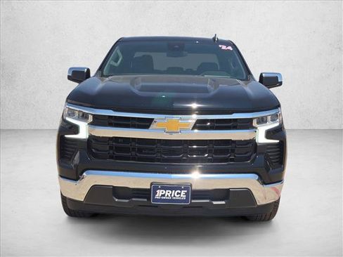 Used 2024 Chevrolet Silverado 1500 LT RWD image 2