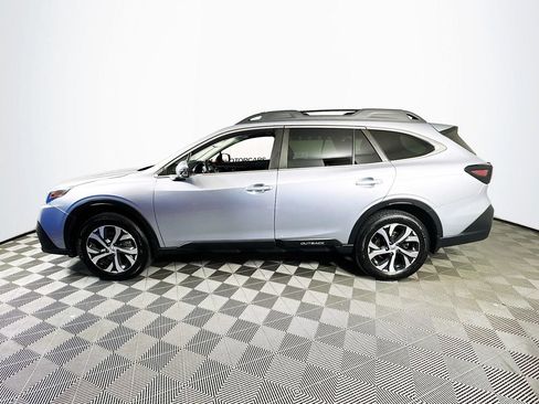 Used 2022 Subaru Outback Limited AWD/4WD image 4