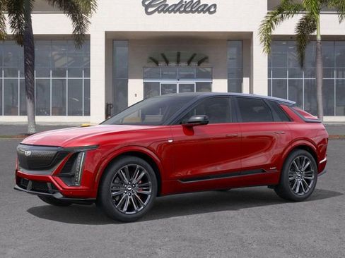 New 2026 Cadillac Lyriq V image 2