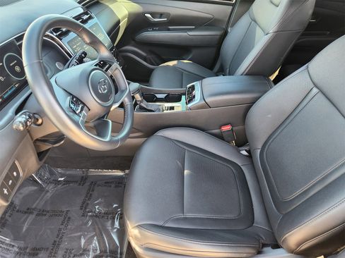 Used 2024 Hyundai Santa Cruz XRT image 3