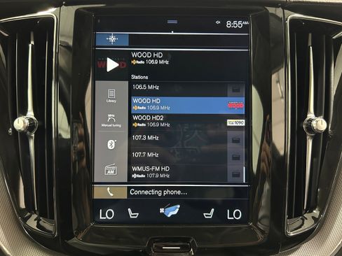 Used 2019 Volvo XC60 T5 Inscription w/ Protection Package AWD/4WD image 6