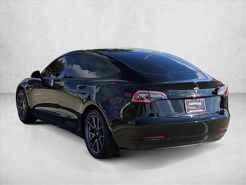 Used 2021 Tesla Model 3 Standard Range Plus RWD image 8