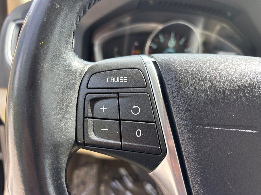 Used 2014 Volvo S60 T5 FWD image 22