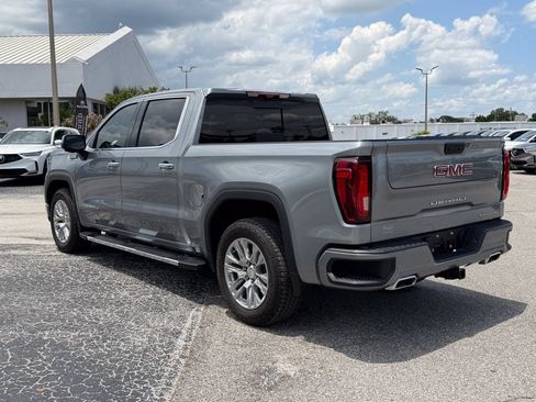 Used 2024 GMC Sierra 1500 Denali w/ Technology Package AWD/4WD image 6