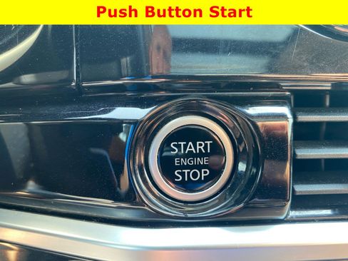 Used 2022 Nissan Pathfinder Platinum w/ Cargo Package AWD/4WD image 25