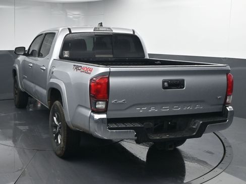 Used 2022 Toyota Tacoma SR5 image 7