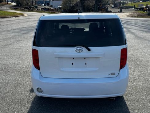 Used 2010 Scion xB image 6