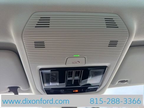 New 2026 Volkswagen Tiguan SE image 18