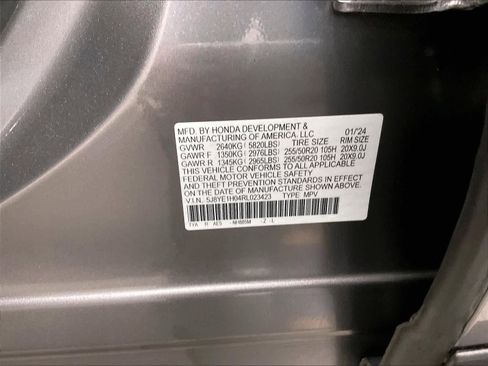 Used 2024 Acura MDX A-Spec image 37