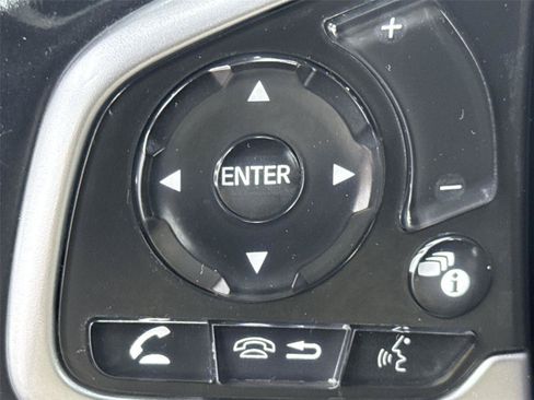 Used 2019 Honda CR-V EX-L image 17