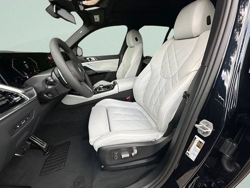 New 2026 BMW X5 sDrive40i w/ M Sport Package RWD image 11