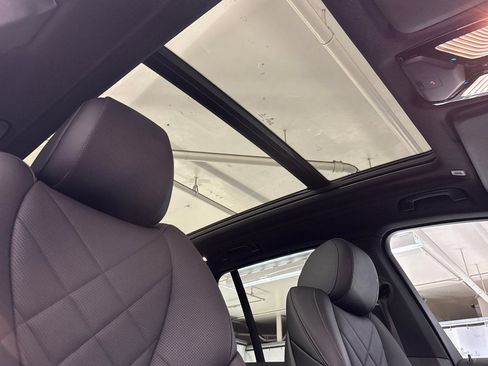 Used 2023 BMW X5 xDrive45e w/ Climate Comfort Package image 15