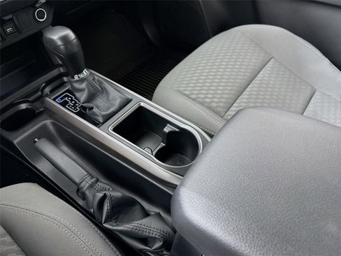 Used 2023 Toyota Tacoma SR5 w/ Technology Package RWD image 8