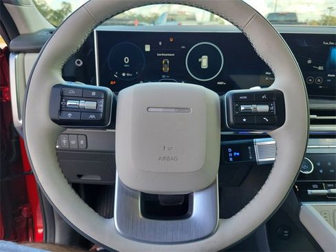 Used 2025 Hyundai Santa Fe Calligraphy image 20