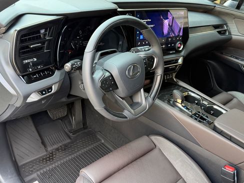 New 2026 Lexus RX 350 AWD w/ Convenience Package image 4