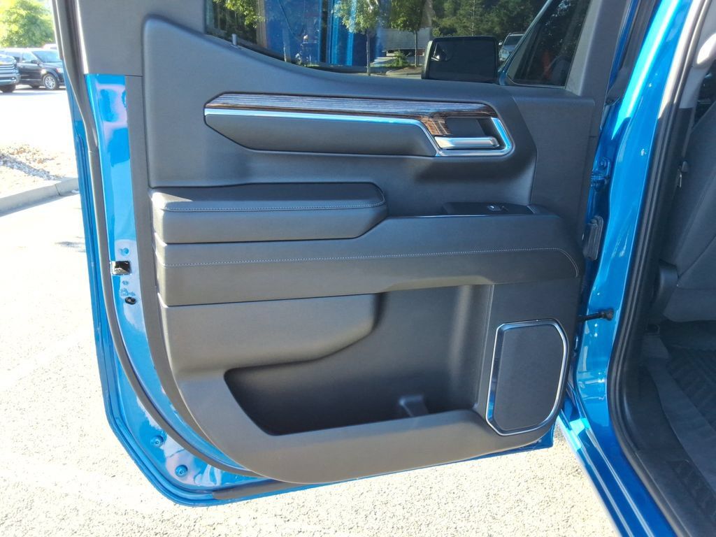 Certified 2024 GMC Sierra 1500 Elevation AWD/4WD image 16