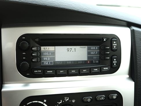 Used 2005 Dodge Ram 1500 Truck 2WD Regular Cab image 23