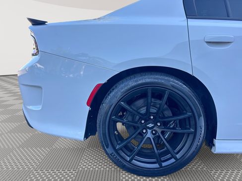 Used 2019 Dodge Charger Scat Pack w/ Plus Group RWD image 29