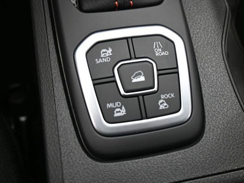 Used 2026 Nissan Frontier PRO-4X w/ Tow Package image 35