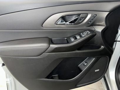 Certified 2022 Chevrolet Traverse Premier w/ LPO, Floor Liner Package