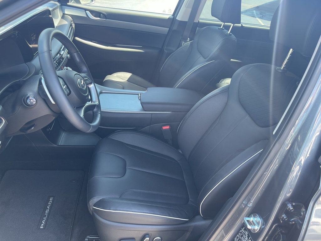 Used 2025 Hyundai Palisade SEL AWD/4WD image 15