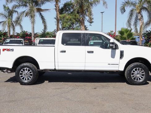 Used 2021 Ford F250 Lariat w/ Lariat Value Package AWD/4WD image 11
