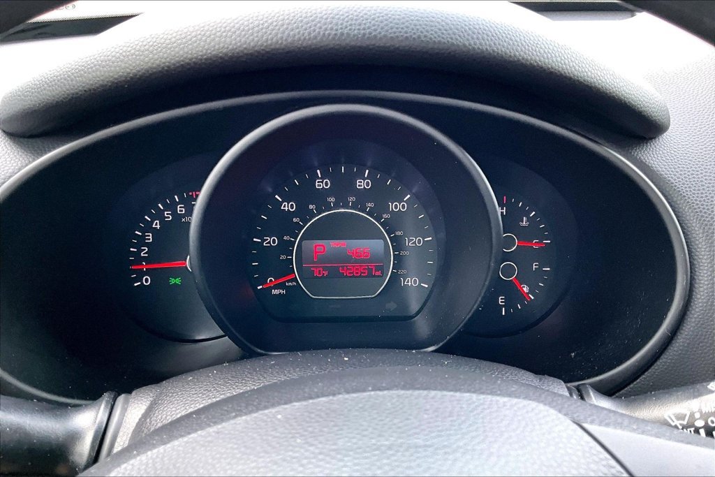Used 2016 Kia Soul FWD image 12