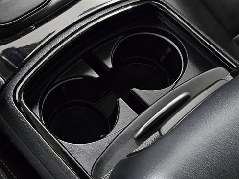 Used 2022 Chrysler 300 S image 17