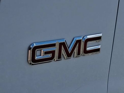 Used 2025 GMC Savana 2500 w/ Driver Convenience Package RWD image 32