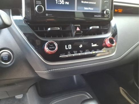 Used 2021 Toyota Corolla SE FWD image 25