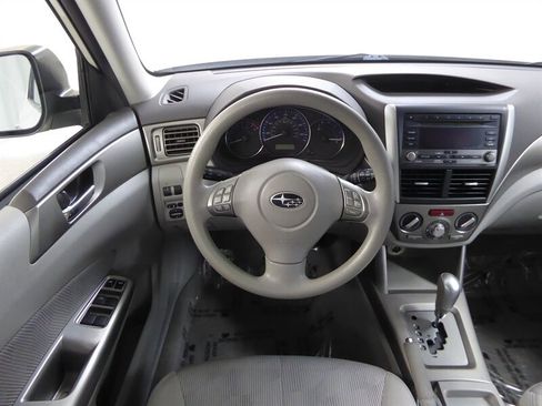 Used 2010 Subaru Forester 2.5X Premium w/ Popular Equipment Group 1A image 10