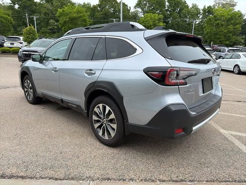 Used 2024 Subaru Outback Touring XT AWD/4WD image 5