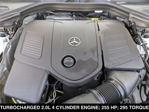 Certified 2025 Mercedes-Benz GLC 300 4MATIC image 11