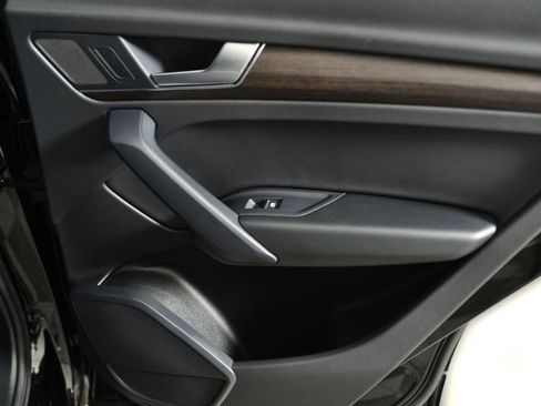 Certified 2023 Audi Q5 2.0T Premium image 23