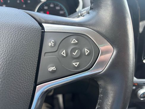Used 2020 Chevrolet Traverse Premier AWD/4WD image 22
