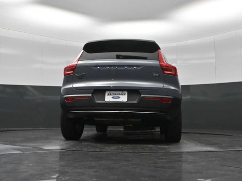 Used 2023 Volvo XC40 B5 Plus w/ Driver Assist Package AWD/4WD image 57