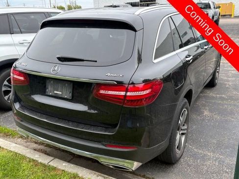 Used 2019 Mercedes-Benz GLC 300 4MATIC image 6