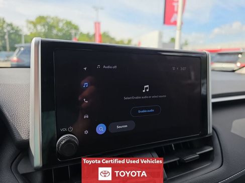 Certified 2024 Toyota RAV4 LE AWD/4WD image 18