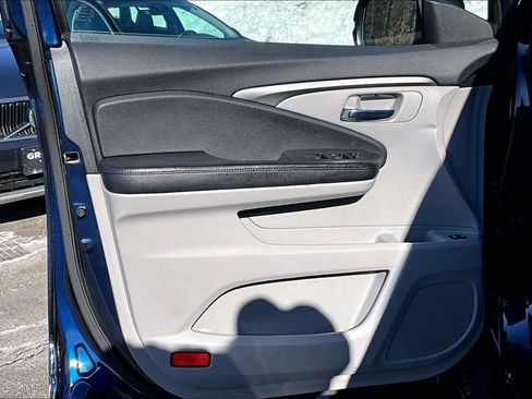 Used 2017 Honda Pilot EX-L image 21