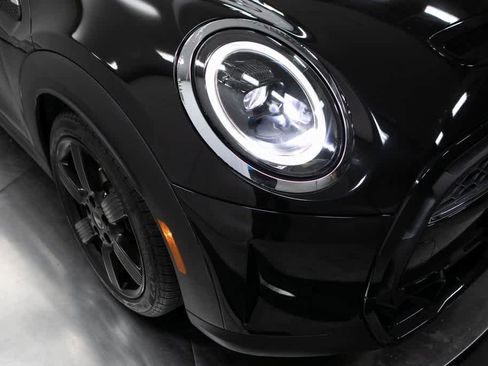 Used 2022 MINI Cooper S image 12