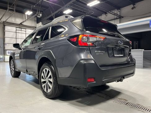 Certified 2023 Subaru Outback Premium AWD/4WD image 7