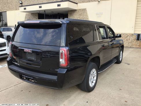 Used 2018 GMC Yukon XL SLT image 5