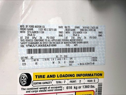 Certified 2025 Ford Expedition Active AWD/4WD image 36