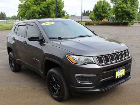 Used 2018 Jeep Compass Sport w/ Cold Weather Group AWD/4WD image 1