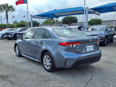Used 2025 Toyota Corolla LE FWD image 23