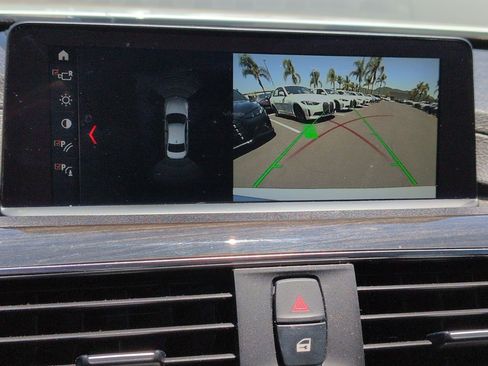 Used 2018 BMW 328d Sedan RWD image 25
