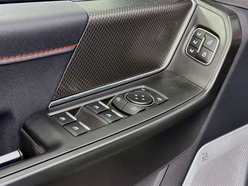 Used 2025 Ford F150 Raptor AWD/4WD image 24